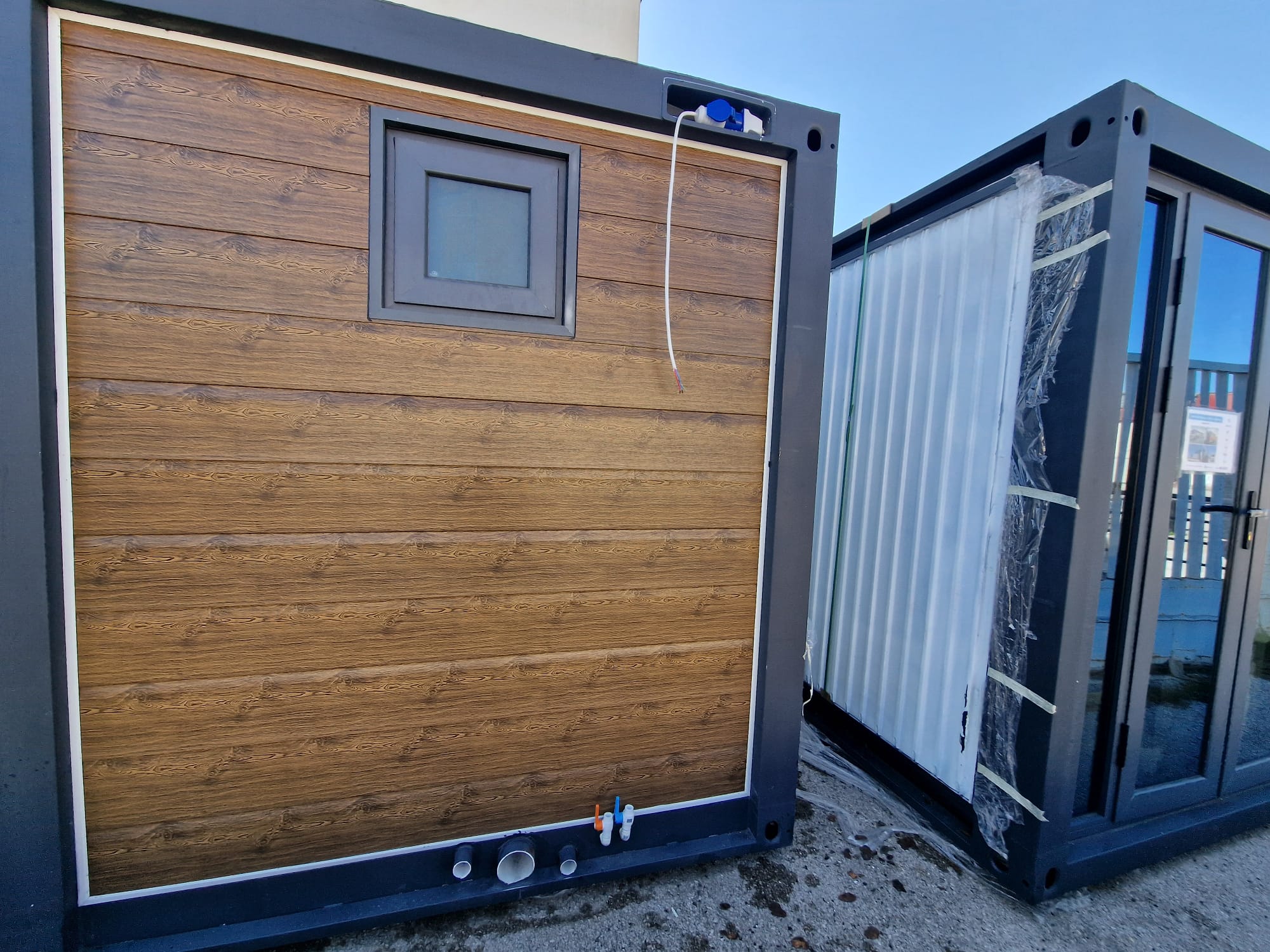 Conexiones luz y agua